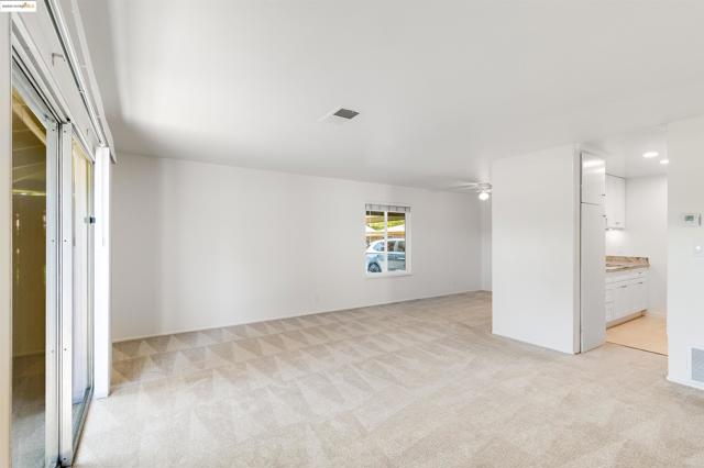 2059 Olivera Rd, Concord CA: https://media.crmls.org/mediaz/2b969af3-5eef-4bb3-a47c-4da01ac1a7b9.jpg