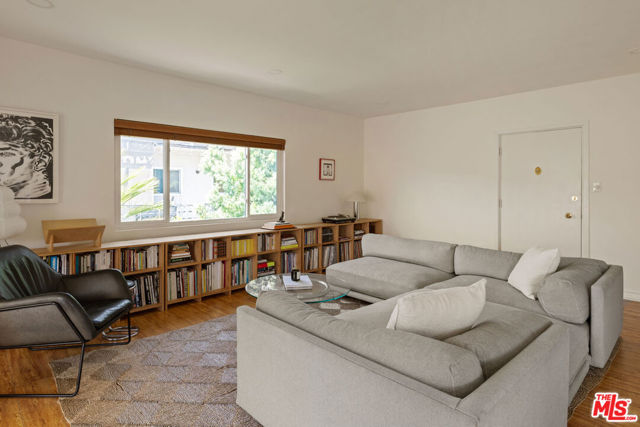 2 Bed Home for Sale in Los Angeles, California