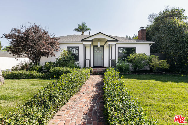12436 Kling Street photo 2