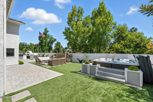 3225 Bear Creek Drive, Newbury Park CA: https://media.crmls.org/mediaz/2b9a7011-759a-48fe-a31b-536dad0508ed.jpg