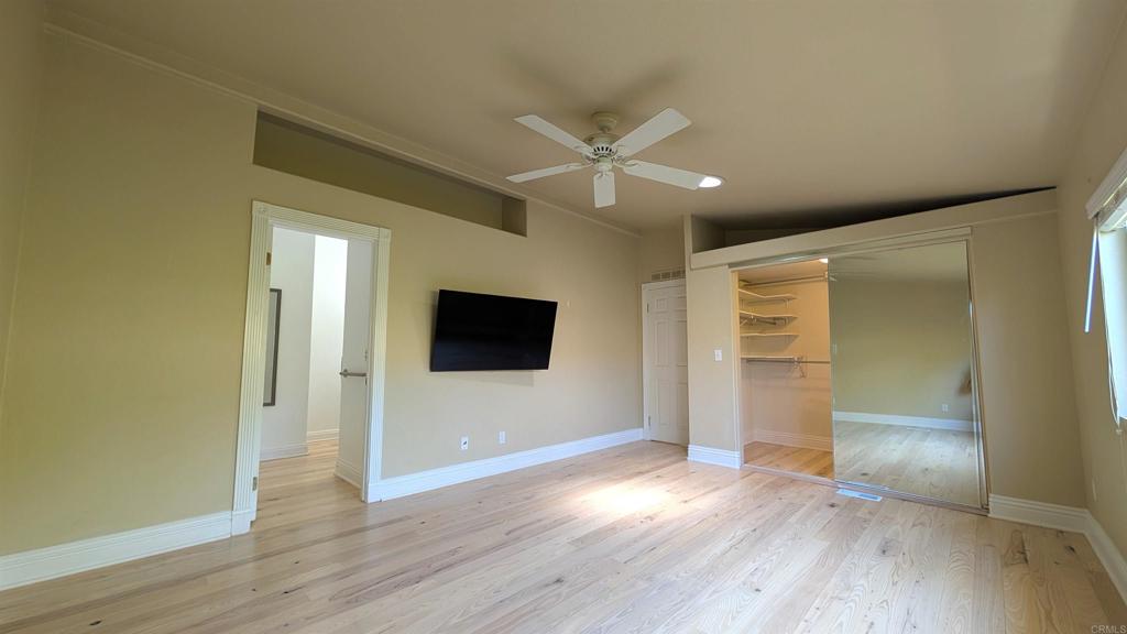5447 Don Luis Drive - photo 13