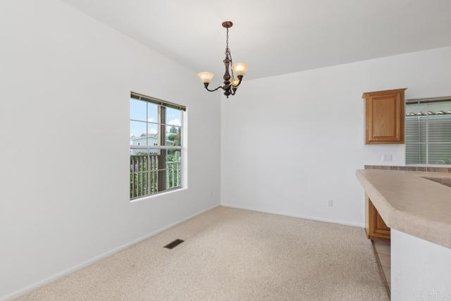 Detail Gallery Image 8 of 30 For 525 El Norte Pkwy #70,  Escondido,  CA 92026 - 3 Beds | 2 Baths