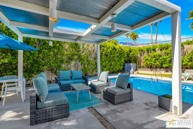 1841 N Berne Drive, Palm Springs CA: https://media.crmls.org/mediaz/2b9bd4bc-3b76-46c1-aef4-97b3560cd5d1.jpg