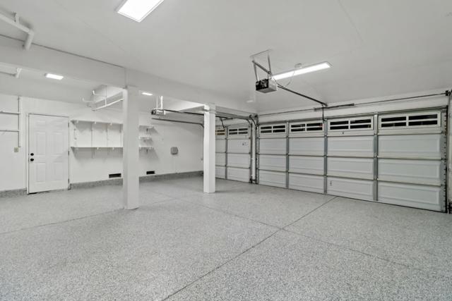 17716 Columbia Drive, Castro Valley CA: https://media.crmls.org/mediaz/2b9db0e6-0a11-488a-874c-393fc40a4872.jpg