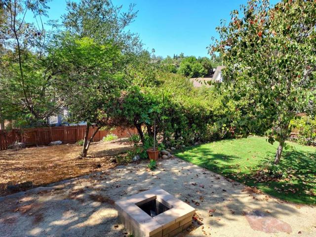 Detail Gallery Image 2 of 9 For 11015 Dutton Drive, La Mesa,  CA 91941 - 1 Beds | 1 Baths