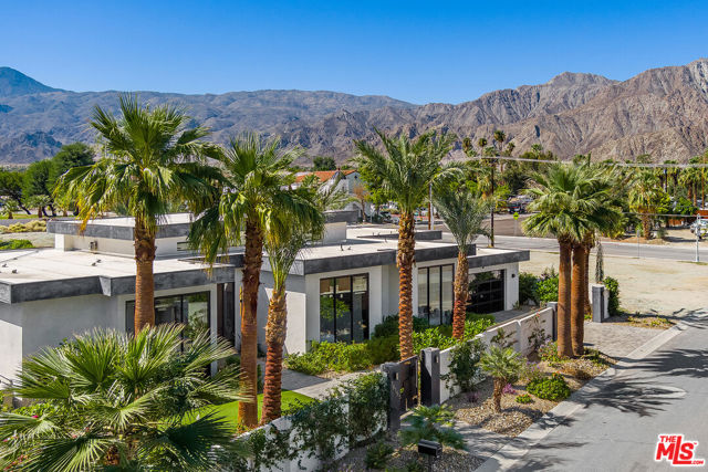78155 Calle Cadiz, La Quinta CA: https://media.crmls.org/mediaz/2b9dee71-7c08-43ea-9dab-474e1f4f6261.jpg