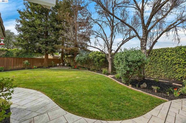 Image 26 of 30 For 4914 Candy Ct