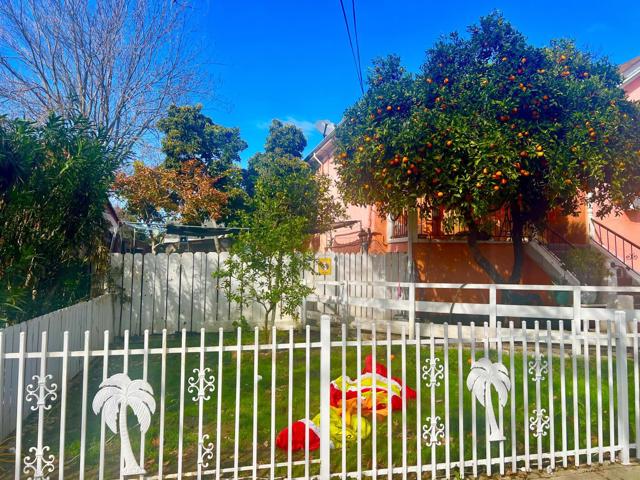 639 Jackson Street, San Jose CA: https://media.crmls.org/mediaz/2ba09aa8-fa33-4fb4-b84f-71f899812b60.jpg