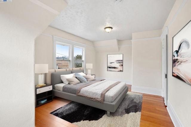 857 Athens Ave, Oakland CA: https://media.crmls.org/mediaz/2ba17b6f-91c9-4f0e-bfe4-5c247d7731c4.jpg