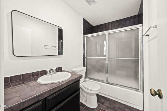 Detail Gallery Image 14 of 27 For 441 Maple Way #6,  Pasadena,  CA 91101 - 2 Beds | 2/1 Baths
