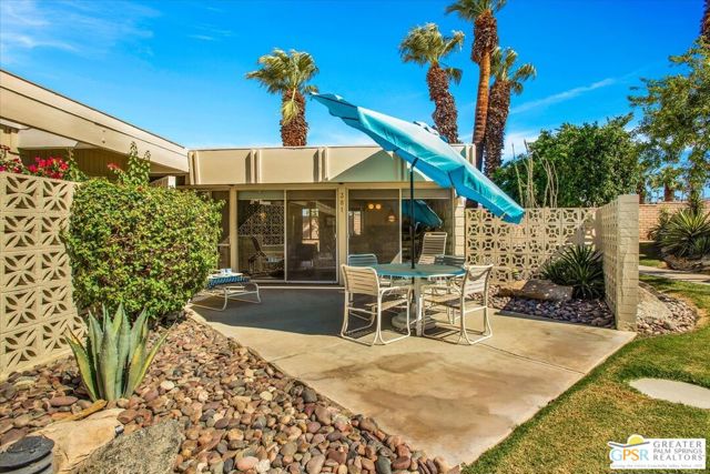 Image 8 of 36 For 381 Sandpiper Street