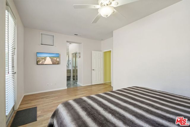 69730 Mccallum Way, Cathedral City CA: https://media.crmls.org/mediaz/2ba34541-c9a3-44fc-bec6-3ceabac2249a.jpg