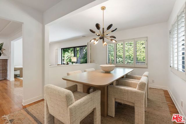 3254 Woodbine Street, Los Angeles CA: https://media.crmls.org/mediaz/2ba390c6-a985-4504-a462-2f086afe11db.jpg