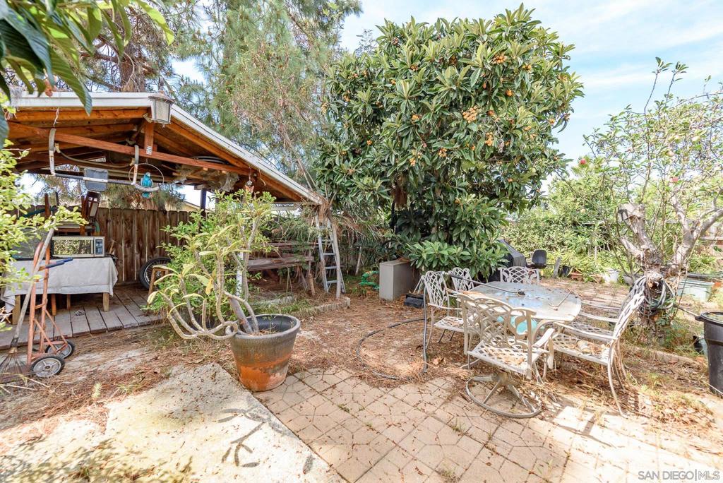 10166 Drumcliff Ave - photo 6
