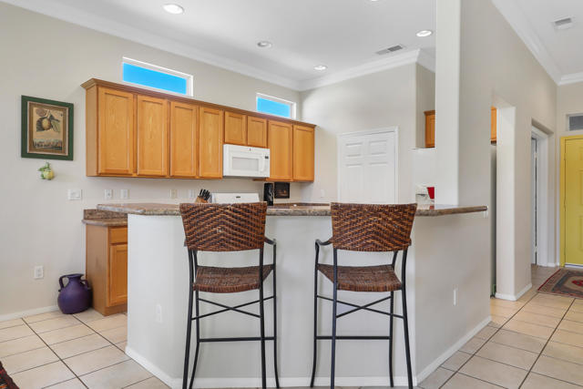 80179 Royal Birkdale Drive, Indio CA: https://media.crmls.org/mediaz/2ba47d2b-a395-4546-9cee-c1f001974be1.jpg