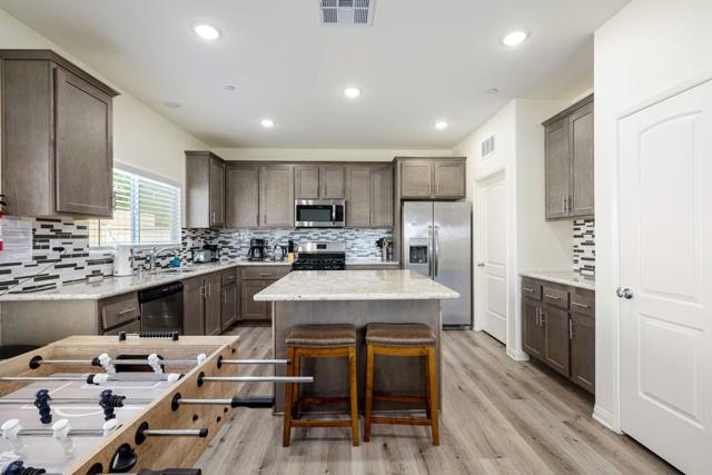 Image 16 of 38 For 9705 Puesta Del Sol Place