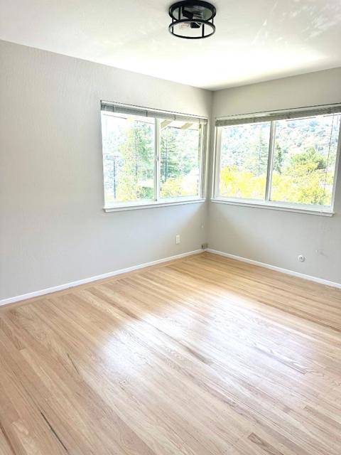 1008 Porto Marino Drive, San Carlos CA: https://media.crmls.org/mediaz/2ba72d9f-6657-4df2-9355-735e224ec185.jpg