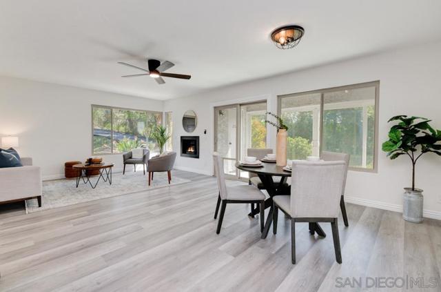 10400 Caminito Cuervo, San Diego CA: https://media.crmls.org/mediaz/2ba80fc6-5ae9-4a01-854d-b2f3e64d49ed.jpg