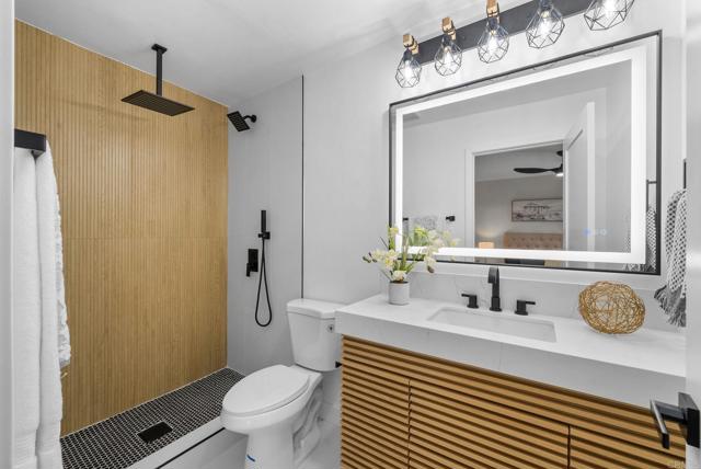 Detail Gallery Image 12 of 26 For 3591 Ruffin Rd #125,  San Diego,  CA 92123 - 3 Beds | 2 Baths
