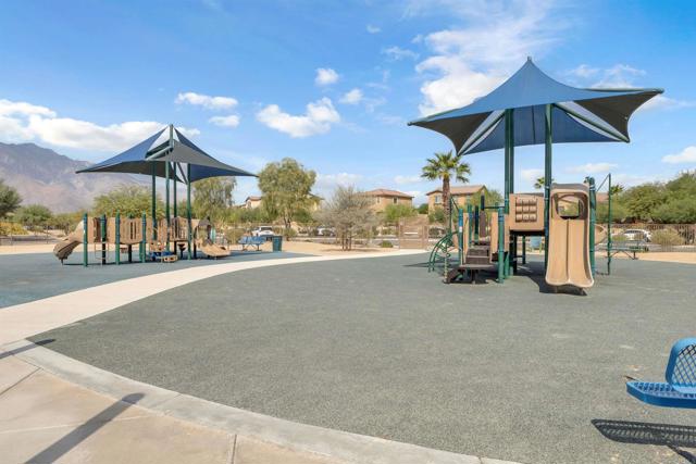Detail Gallery Image 38 of 44 For 67497 Rio Rosalia Rd, Cathedral City,  CA 92234 - 3 Beds | 3 Baths