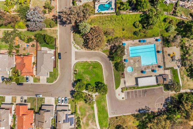 5341 Gooseberry Way, Oceanside CA: https://media.crmls.org/mediaz/2bab1733-307d-42ce-86df-5ad564945be9.jpg