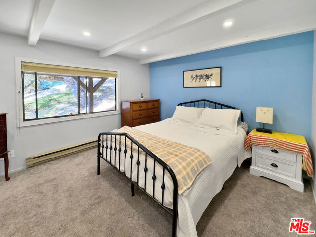 22012 Topanga School Road, Topanga CA: https://media.crmls.org/mediaz/2bac1f01-1119-4184-b39f-eb817a7f9214.jpg