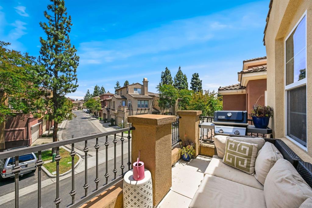 1355 Sky Ridge - photo 10