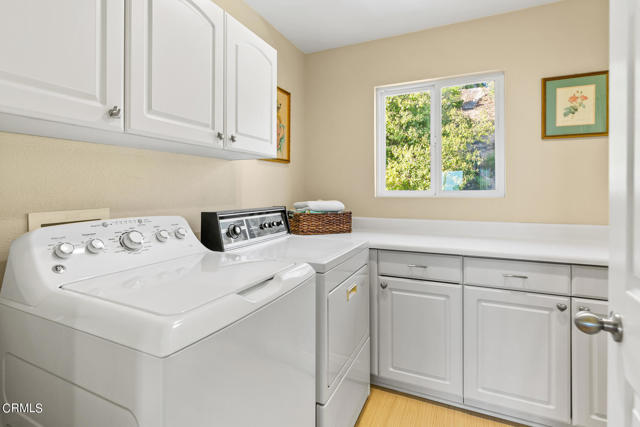 5585 Rainier Street-029-043-Laundry Room