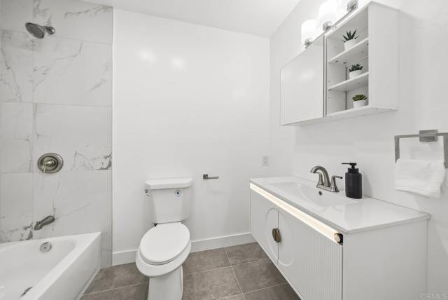 Detail Gallery Image 18 of 38 For 4733 Soria Dr, San Diego,  CA 92115 - 5 Beds | 3 Baths