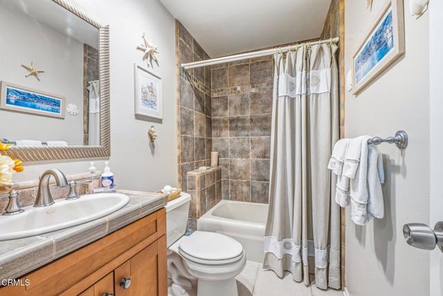 Detail Gallery Image 16 of 23 For 5211 Village 5, Camarillo,  CA 93012 - 2 Beds | 2 Baths