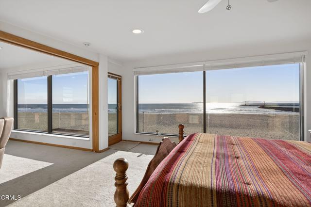 Detail Gallery Image 20 of 55 For 2421 Ocean Dr, Oxnard,  CA 93035 - 5 Beds | 4/1 Baths