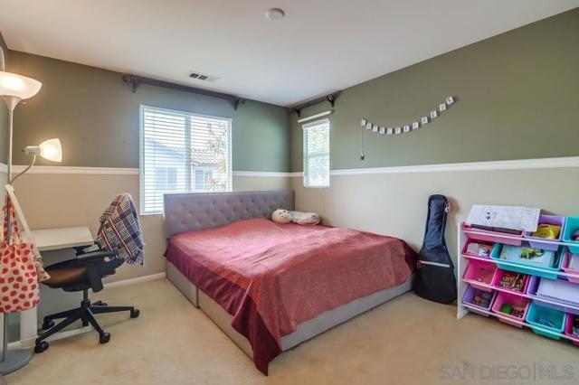 2235 Old Barn Lane, Chula Vista CA: https://media.crmls.org/mediaz/2bb10a76-9e7a-4110-a31f-7dcf4a96375b.jpg