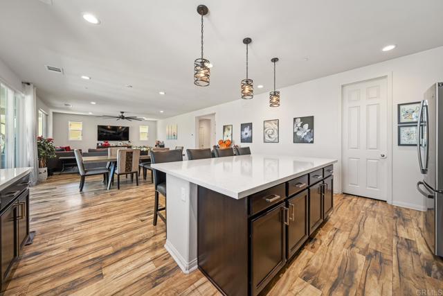 30536 Fragrant Street, Murrieta CA: https://media.crmls.org/mediaz/2bb16288-43f6-4820-909a-974ad6ce255a.jpg