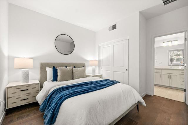 111 Orbit Way, Mountain View CA: https://media.crmls.org/mediaz/2bb2e828-e8a0-4550-aa3c-f0650a9d4125.jpg