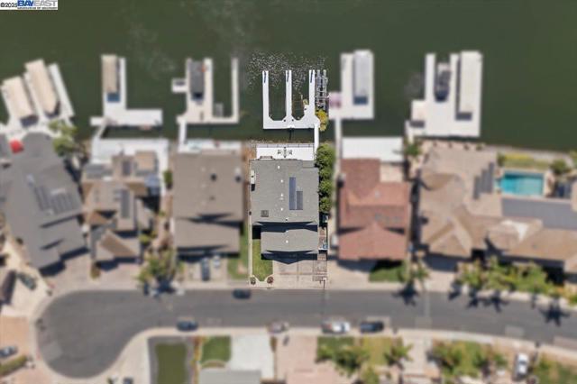 5690 Beaver Lane, Discovery Bay CA: https://media.crmls.org/mediaz/2bb2f3f5-5eb9-43fe-aa14-07ce3bbcff78.jpg