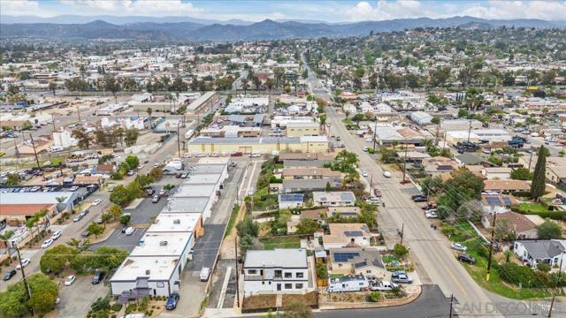 422 Spruce St, Escondido, California 92025, 4 Bedrooms Bedrooms, ,4 BathroomsBathrooms,Single Family Residence,For Sale,Spruce St,250020950SD