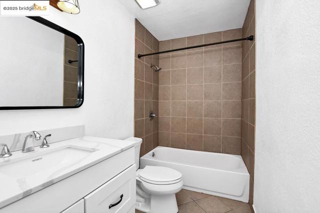 3104 Cedar Ct, Antioch CA: https://media.crmls.org/mediaz/2bb56c70-8b17-4f02-9aac-e042f1b88364.jpg