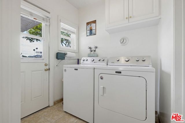 Image 19 of 49 For 4772 Cathy Avenue