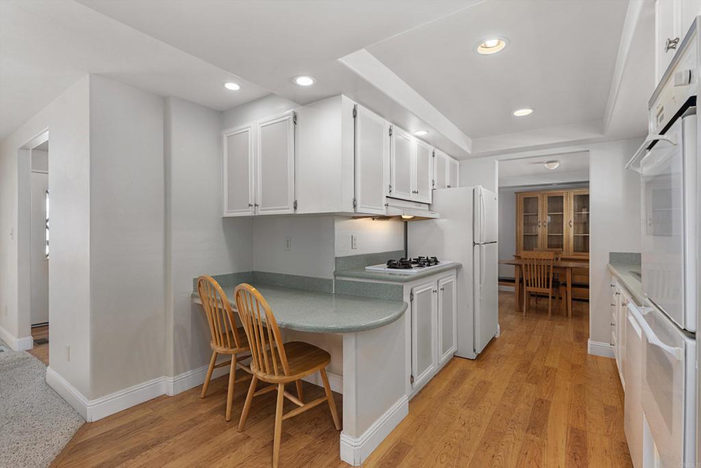 1401 El Norte Parkway - photo 8