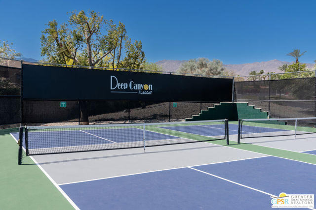 73026 Helen Moody Lane, Palm Desert, CA 92260