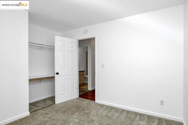 738 Valley Green Dr, Brentwood CA: https://media.crmls.org/mediaz/2bb7a0e2-4cdd-4147-915b-327873f5e5dd.jpg