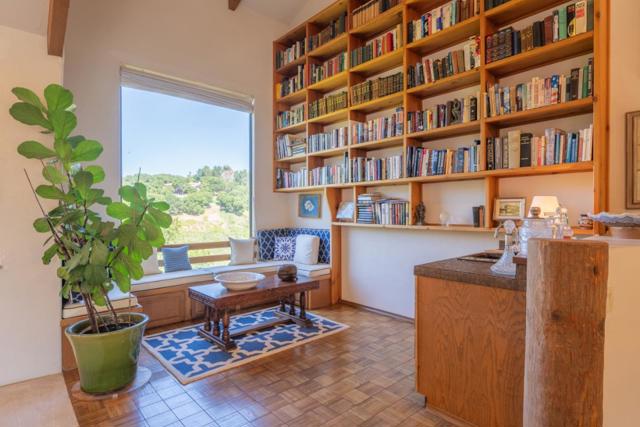 25940 Colt Lane, Carmel Valley CA: https://media.crmls.org/mediaz/2bba9707-e035-479e-bdf6-d9ebe81ff0b2.jpg