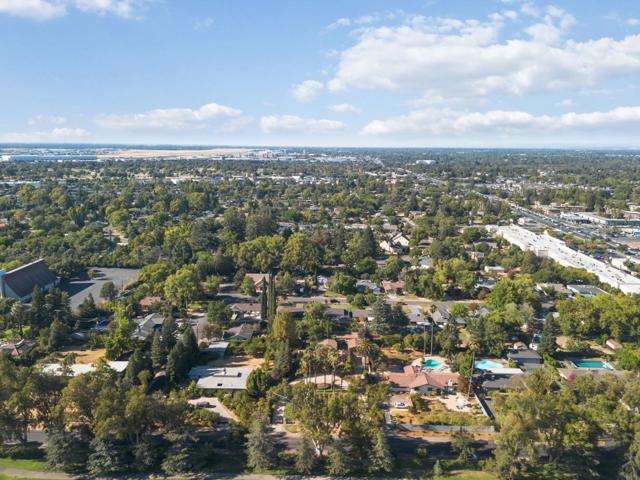 3303 Pope Avenue, Sacramento CA: https://media.crmls.org/mediaz/2bbb277f-433f-4e4c-be39-809981df51bb.jpg