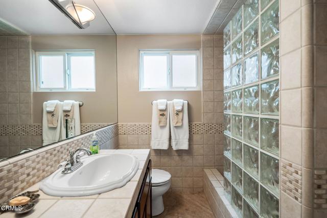 Detail Gallery Image 20 of 48 For 1200 Ocean Dr, Oxnard,  CA 93035 - 3 Beds | 2/1 Baths