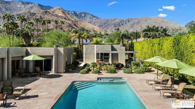 526 W Chino Canyon Road, Palm Springs, CA 92262