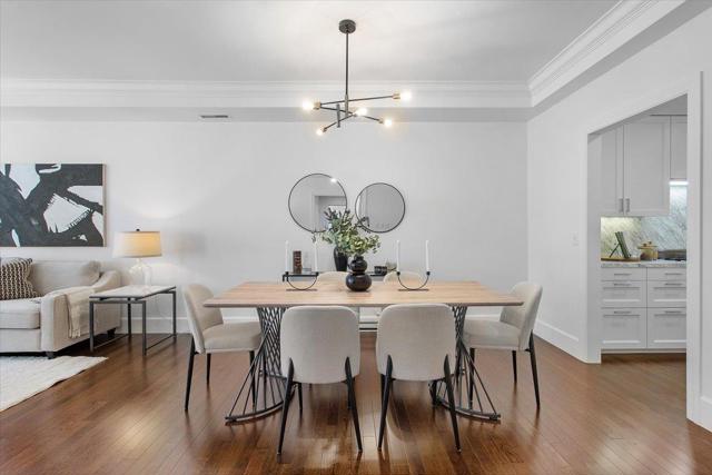 1645 Pacific Avenue, San Francisco CA: https://media.crmls.org/mediaz/2bbbb021-2edc-431b-b100-d56914bfc4ce.jpg