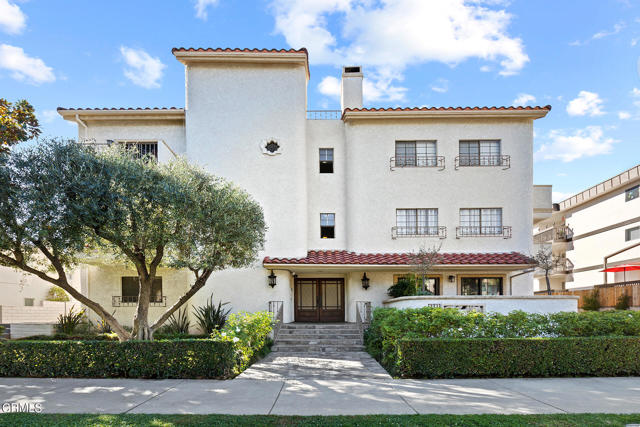 227 S Madison Ave #206, Pasadena, CA 91101