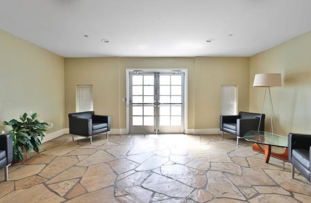 1855 Palm View Place, Santa Clara CA: https://media.crmls.org/mediaz/2bbc57d9-61f1-4d12-b46c-1cef3a600e7e.jpg