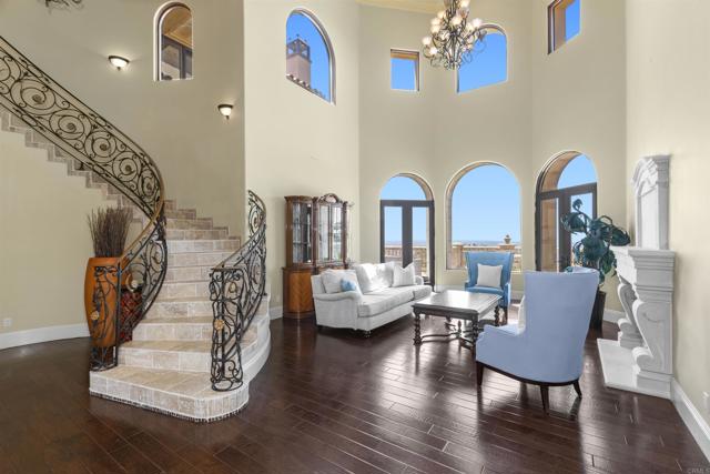 Detail Gallery Image 4 of 28 For 8039 El Cielo, Rancho Santa Fe,  CA 92067 - 5 Beds | 6/1 Baths