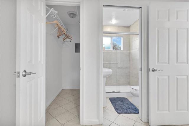 323 Rutland, San Jose CA: https://media.crmls.org/mediaz/2bc0cae9-9a2e-435c-a323-3b06407dc8f2.jpg